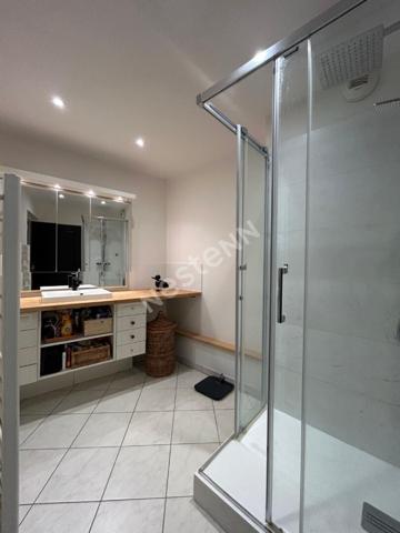 Appartement Pontoise 5 pièces 126m2 - Centre-ville