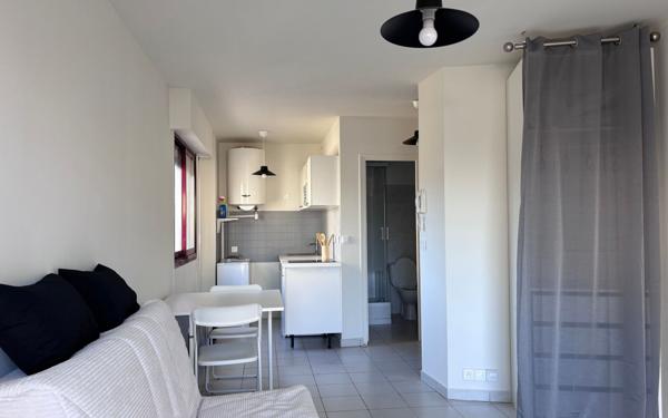Appartement à louer    1 pièce • 22,85 m2 Savigny-sur-Orge