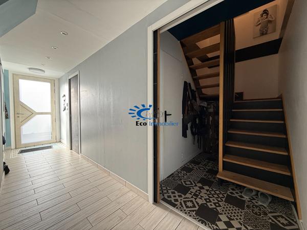 SAINT ROGATIEN MAISON 3 CHAMBRES JARDIN GARAGE  Saint rogatien