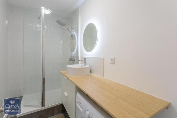 Appartement à louer 2 pièces 37.18m² Le Mans (72000)