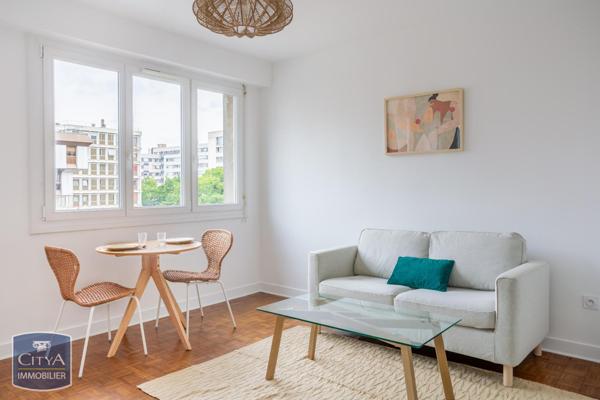 Appartement à louer 2 pièces 37.18m² Le Mans (72000)