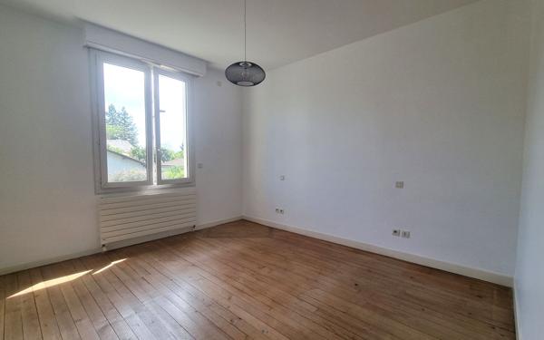 Maison à vendre    5 pièces •  Bizanos