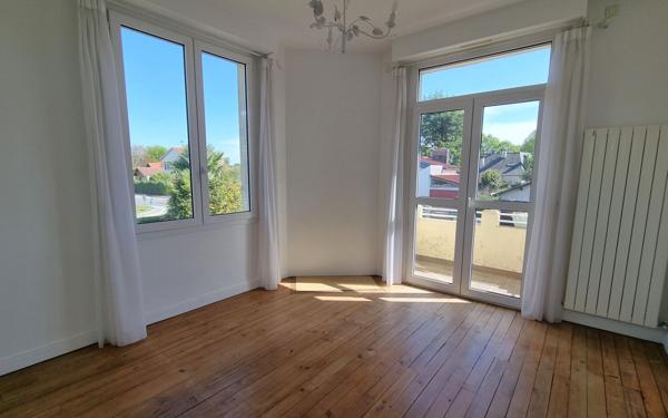 Maison à vendre    5 pièces •  Bizanos