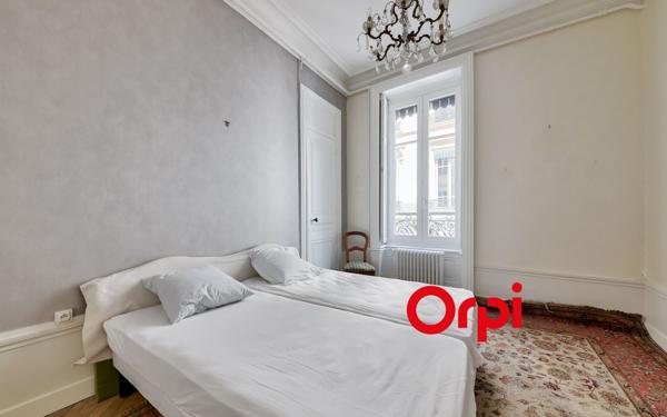 Appartement à vendre    5 pièces •  Lyon 2