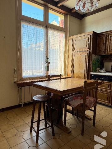 A VENDRE MAISON AVEC DEPENDANCES, GARAGE ET JARDIN
SAINT-QUENTIN QUARTIER REMICOURT
