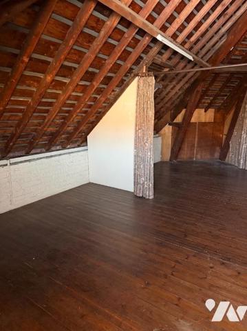 A VENDRE MAISON AVEC DEPENDANCES, GARAGE ET JARDIN
SAINT-QUENTIN QUARTIER REMICOURT
