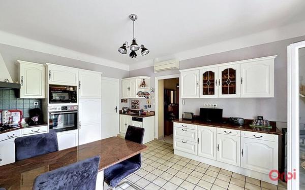 Maison à vendre    5 pièces • 129,05 m2 Bellerive-sur-Allier