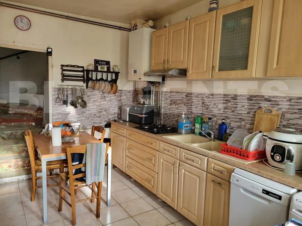 Maison de village à rénover, proche gare SNCF pour Paris ! A visiter sans tarder !!