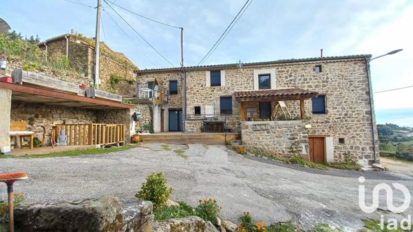 Maison à vendre 7 pièces 151 m² Saint-Julien-Molin-Molette