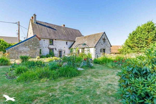 Maison à vendre |  Saint-Agnant-de-Versillat |  6 pièces | 161 m²