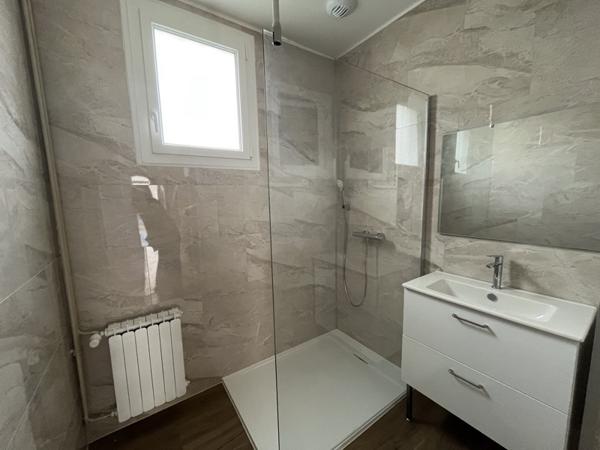 Maison à louer |  Villebois-Lavalette |  3 pièces | 76 m²