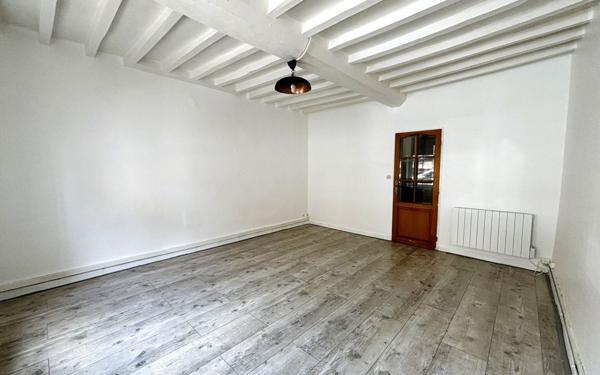 Maison à louer    3 pièces •  Moulins-le-Carbonnel