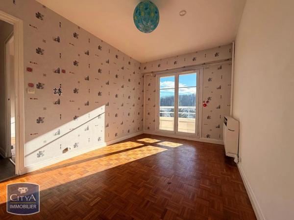 Appartement à louer 4 pièces 88.59m²