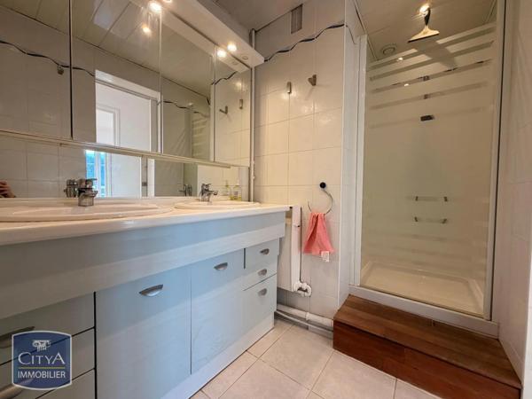 Appartement à louer 4 pièces 88.59m²