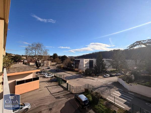 Appartement à louer 4 pièces 88.59m²