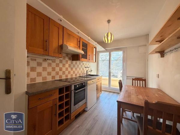 Appartement à louer 4 pièces 88.59m²