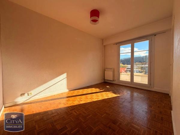 Appartement à louer 4 pièces 88.59m²