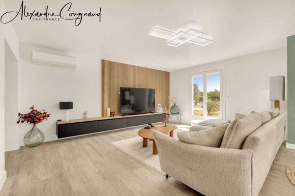 A vendre SAÏX (81) - Maison d’architecte P8 de 309 m² avec piscine, grand terrain constructible et vue Montagne Noire