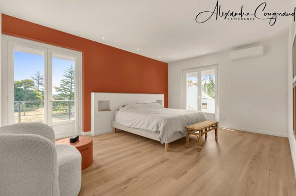 A vendre SAÏX (81) - Maison d’architecte P8 de 309 m² avec piscine, grand terrain constructible et vue Montagne Noire