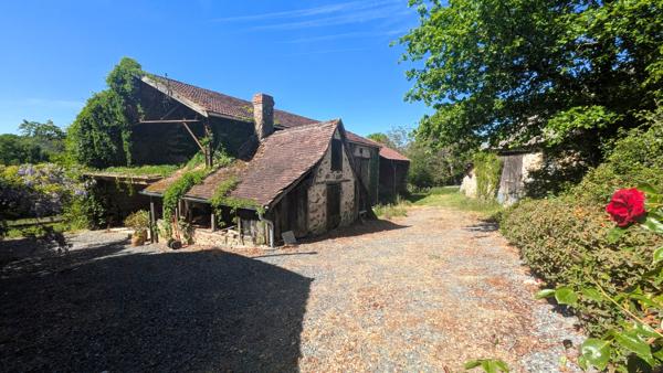Maison à vendre à Coussac-Bonneval (87500) - Haute-Vienne