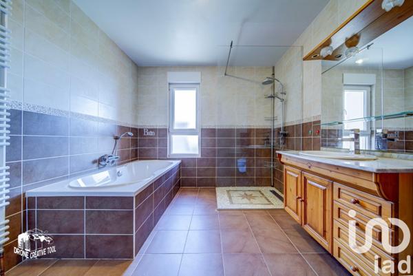 Maison à vendre 6 pièces 165 m² Freyming-Merlebach