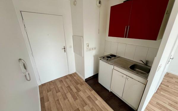 Appartement à vendre    1 pièce • 26,50 m2 Le Bourget