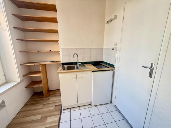 A VENDRE : T2 à LILLE • Centre / republique • 128 000 € FAI • Réf. 2040