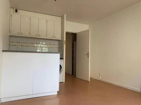 Appartement à louer 1 pièce 22.09m² Talence (33400)