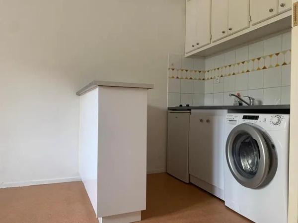 Appartement à louer 1 pièce 22.09m² Talence (33400)