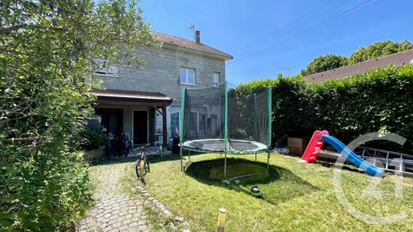 Maison à vendre  6 pièces - 117,25 m2 BOUFFEMONT - 95