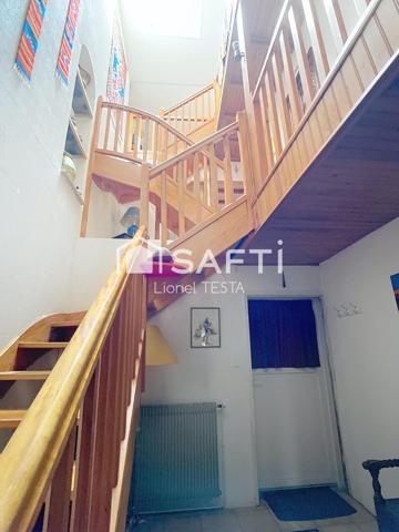 BEL APPARTEMENT / MAISON