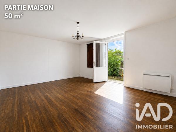 Maison à vendre 6 pièces 170 m² Terres-de-Haute-Charente