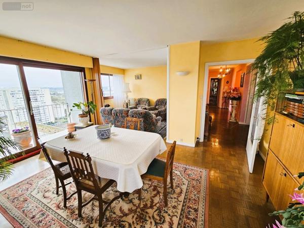 Appartement à vendre à Tours dans l'Indre-et-Loire (37000), ref : 013/1472   
TOURS Centre - Av. de Grammont