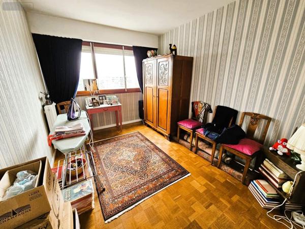 Appartement à vendre à Tours dans l'Indre-et-Loire (37000), ref : 013/1472   
TOURS Centre - Av. de Grammont