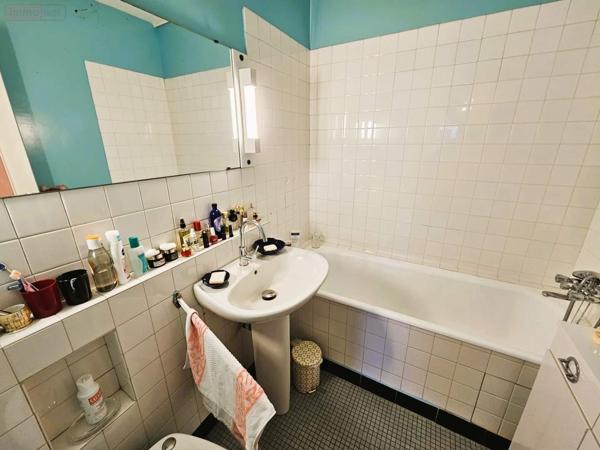 Appartement à vendre à Tours dans l'Indre-et-Loire (37000), ref : 013/1472   
TOURS Centre - Av. de Grammont