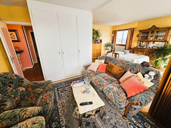 Appartement à vendre à Tours dans l'Indre-et-Loire (37000), ref : 013/1472   
TOURS Centre - Av. de Grammont