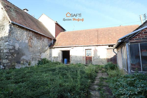 Granges en pierre à aménager