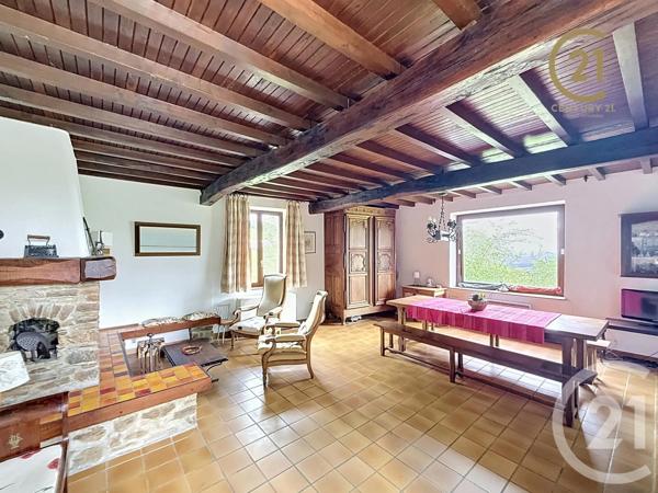 Maison à vendre  5 pièces - 121,40 m 2   ST MARTIN EN HAUT  - 69