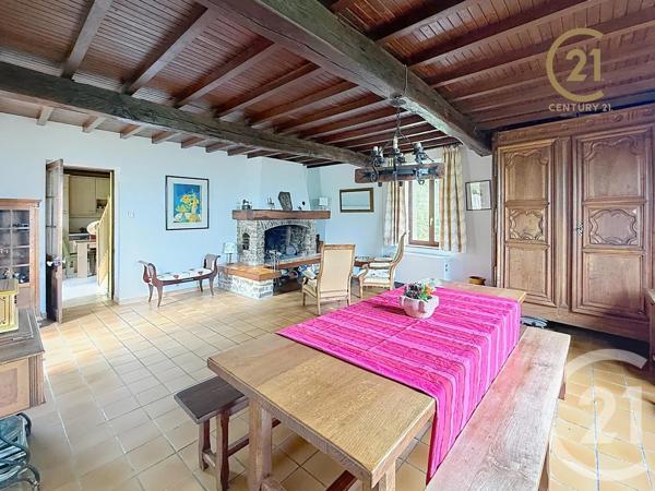 Maison à vendre  5 pièces - 121,40 m 2   ST MARTIN EN HAUT  - 69