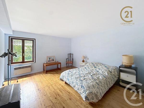 Maison à vendre  5 pièces - 121,40 m 2   ST MARTIN EN HAUT  - 69