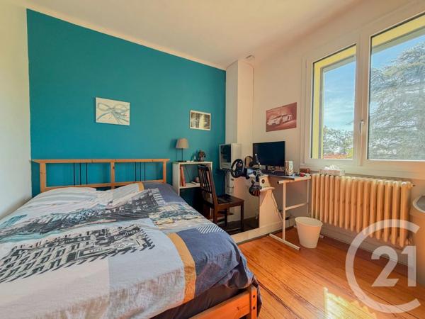 Maison à vendre  6 pièces - 127 m 2   CHAMPAGNE AU MONT D OR  - 69
