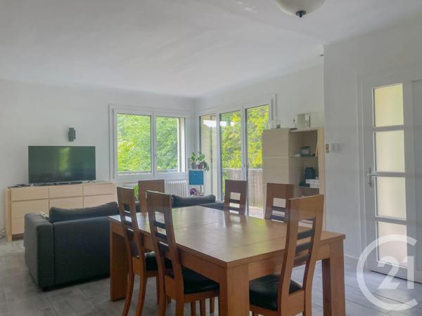 Maison à vendre  6 pièces - 127 m 2   CHAMPAGNE AU MONT D OR  - 69