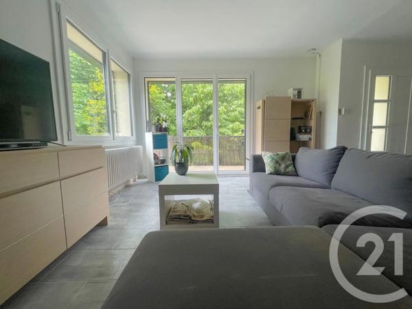Maison à vendre  6 pièces - 127 m 2   CHAMPAGNE AU MONT D OR  - 69