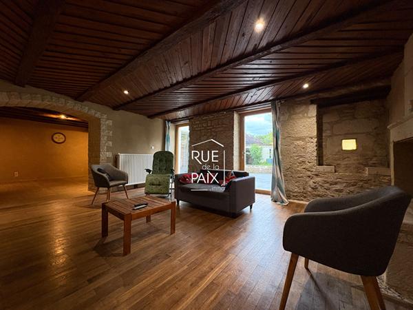 79800 LA MOTHE SAINT HERAY Maison 7 pièces 174,83 m²