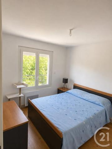 Appartement T3 à vendre  3 pièces - 40 m 2   DIGNE LES BAINS  - 04