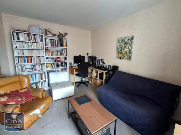 Appartement à louer 2 pièces 46.01m² Clermont-Ferrand (63000)