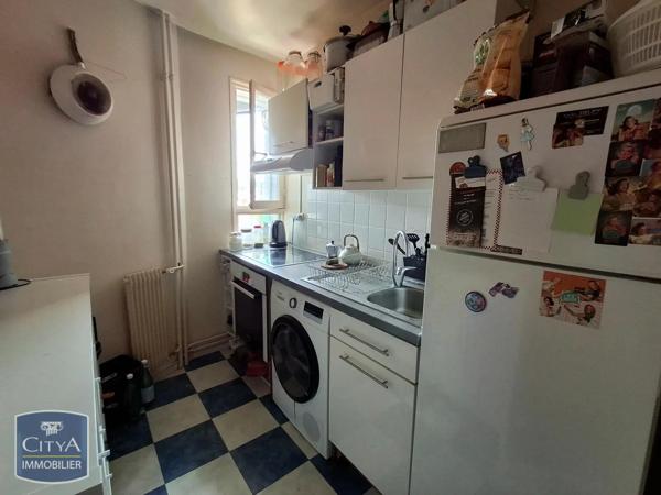 Appartement à louer 2 pièces 46.01m² Clermont-Ferrand (63000)