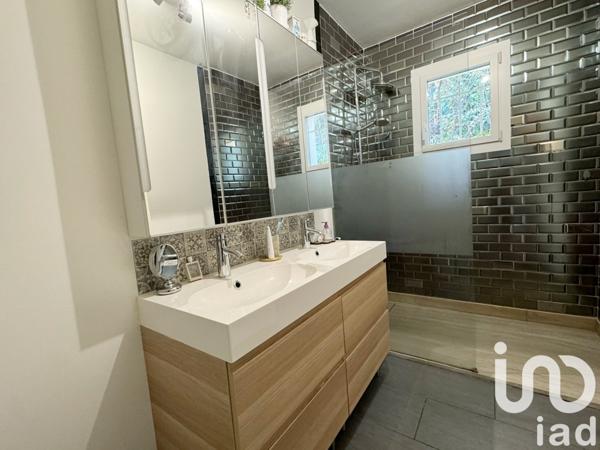 Maison 5 pièces de 95 m² à La Seyne-sur-Mer (83500)