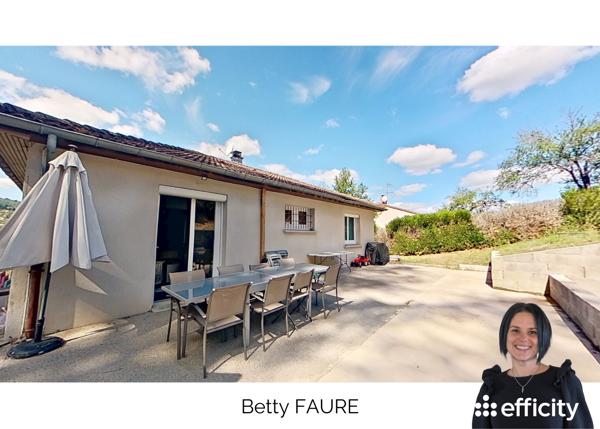 Maison
         5 pièces
        - 125 m² Exclusivité 250 000 € *