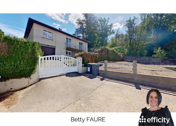 Maison
         5 pièces
        - 125 m² Exclusivité 250 000 € *
